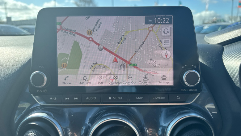 Nissan Juke 1.0 DiG-T 114 N-Connecta 5dr Petrol Hatchback